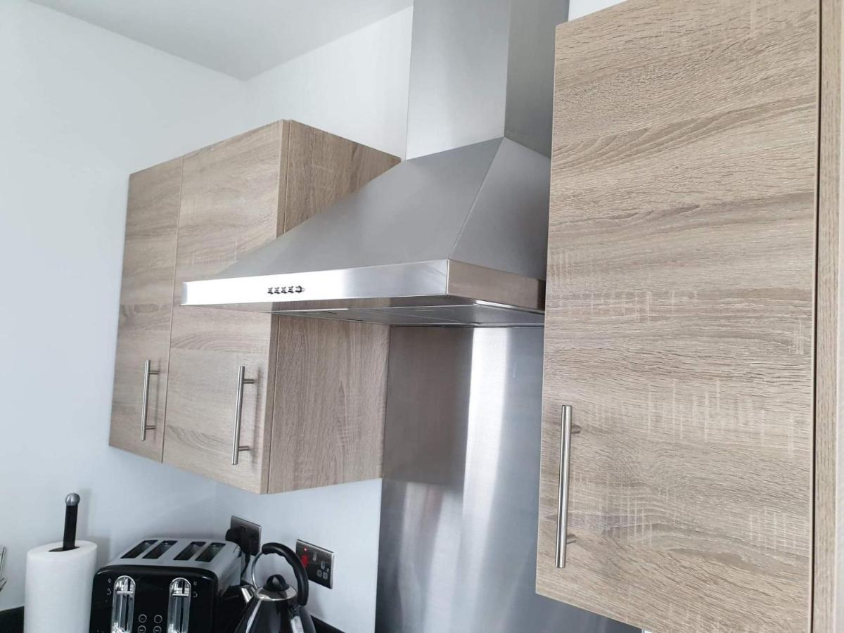 Modern Apartment With Stunning Sea View Weston-super-Mare Exterior foto